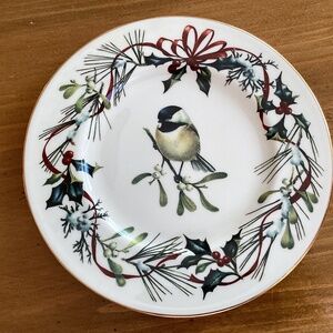 Lenox Winter Greetings Chickadee Accent Plate 9.25” Bone China